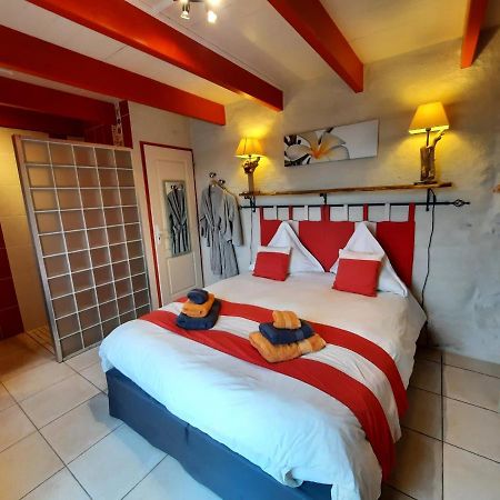 Bed and Breakfast L'Echappee Tremoussante Saint-Barthelemy-de-Vals Экстерьер фото