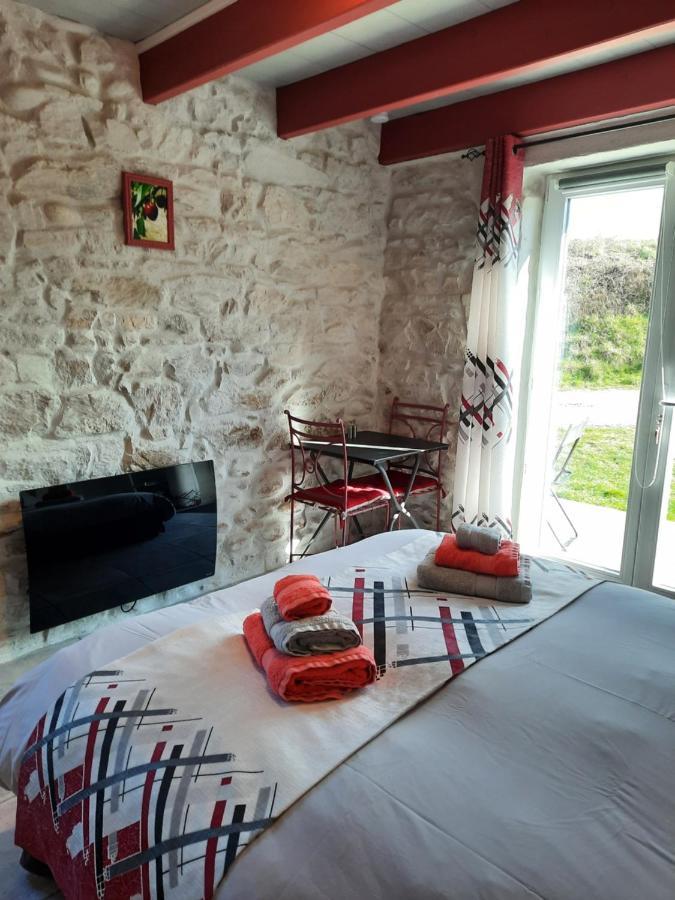 Bed and Breakfast L'Echappee Tremoussante Saint-Barthelemy-de-Vals Экстерьер фото
