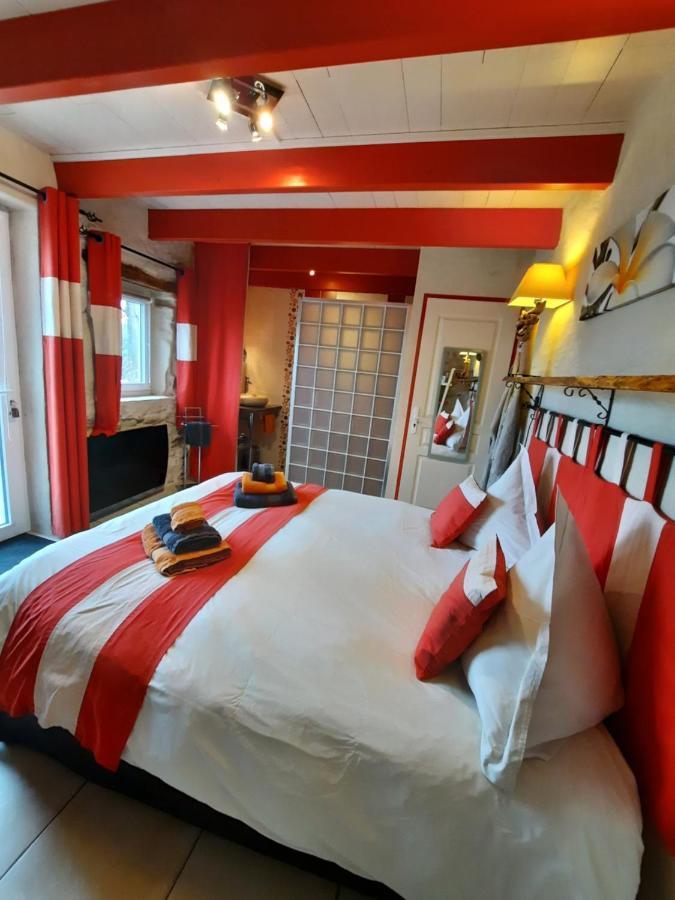 Bed and Breakfast L'Echappee Tremoussante Saint-Barthelemy-de-Vals Экстерьер фото